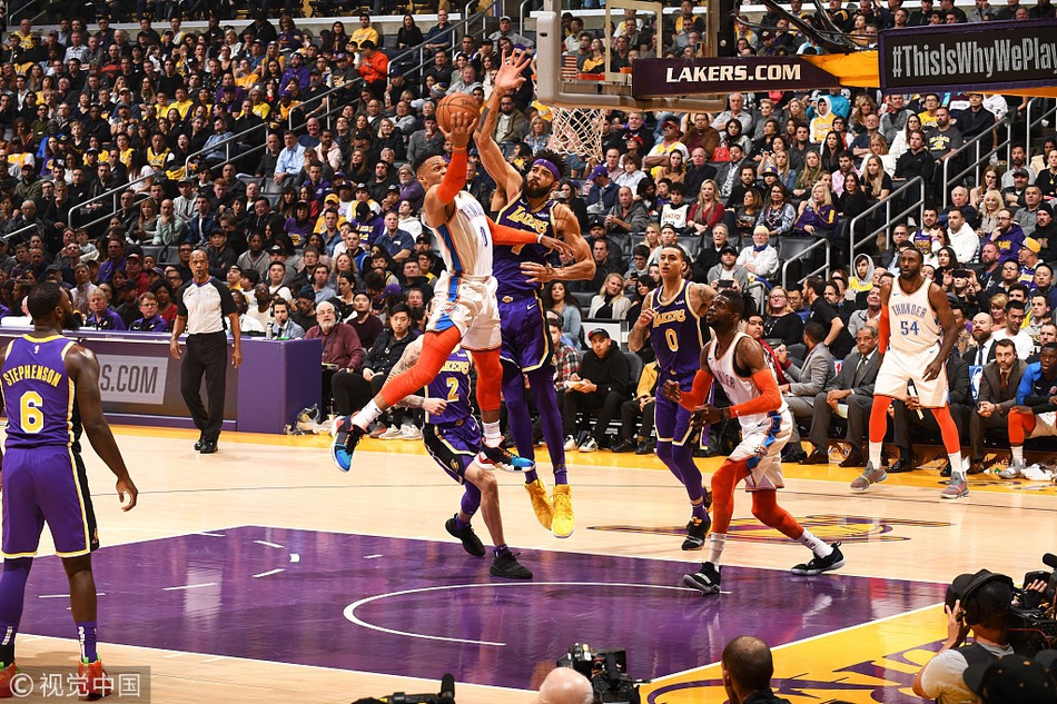 防守和犀利 防守和犀利