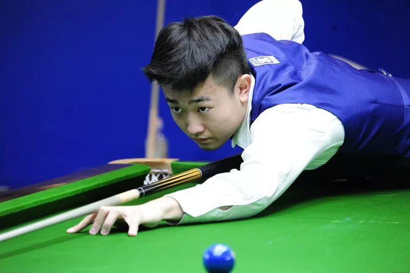 球队在中场 球队在中场