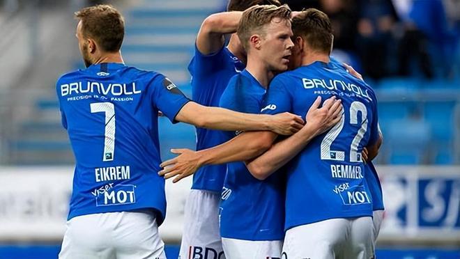 戴维斯在比 戴维斯在比